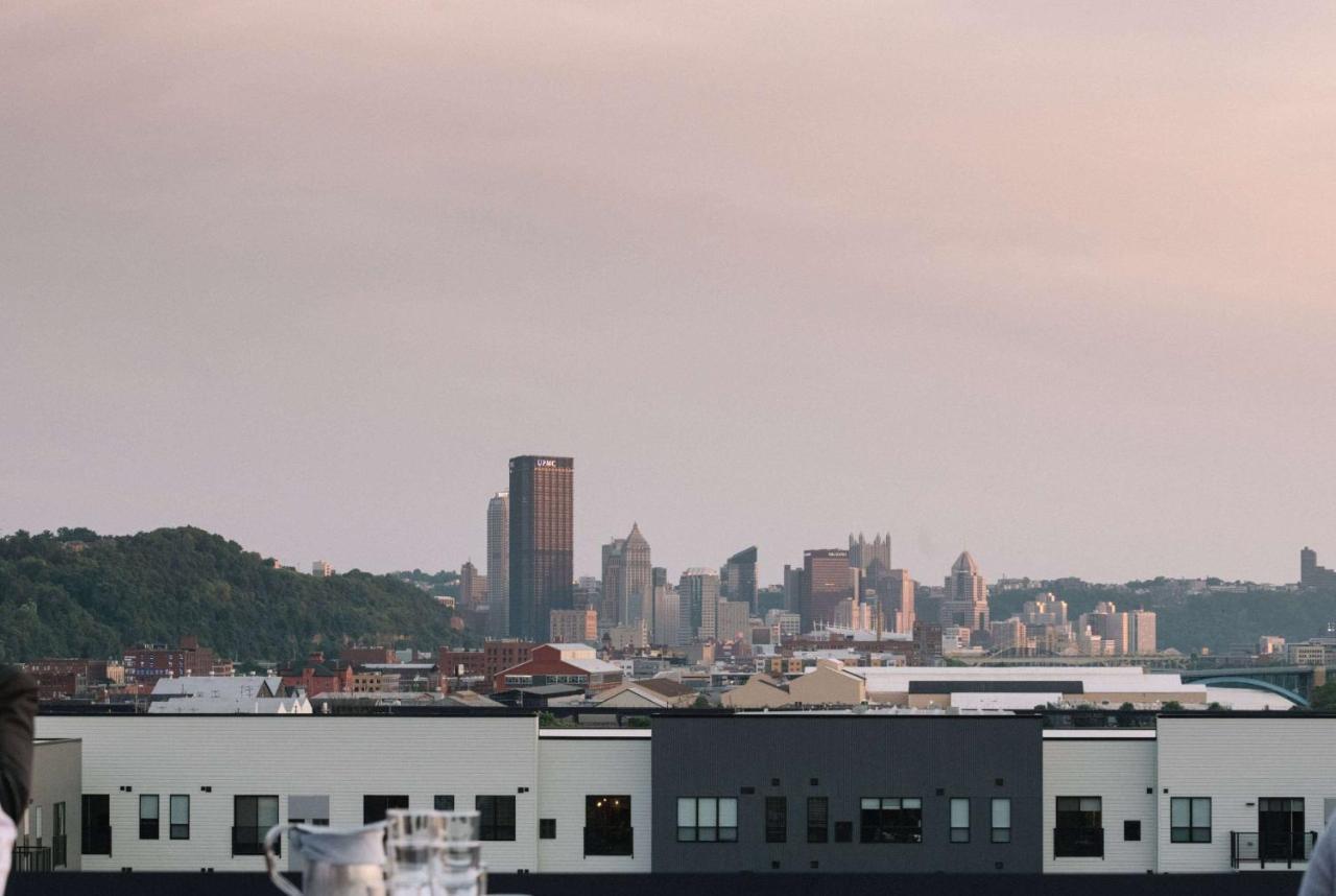 Tryp By Wyndham Pittsburgh/Lawrenceville Εξωτερικό φωτογραφία