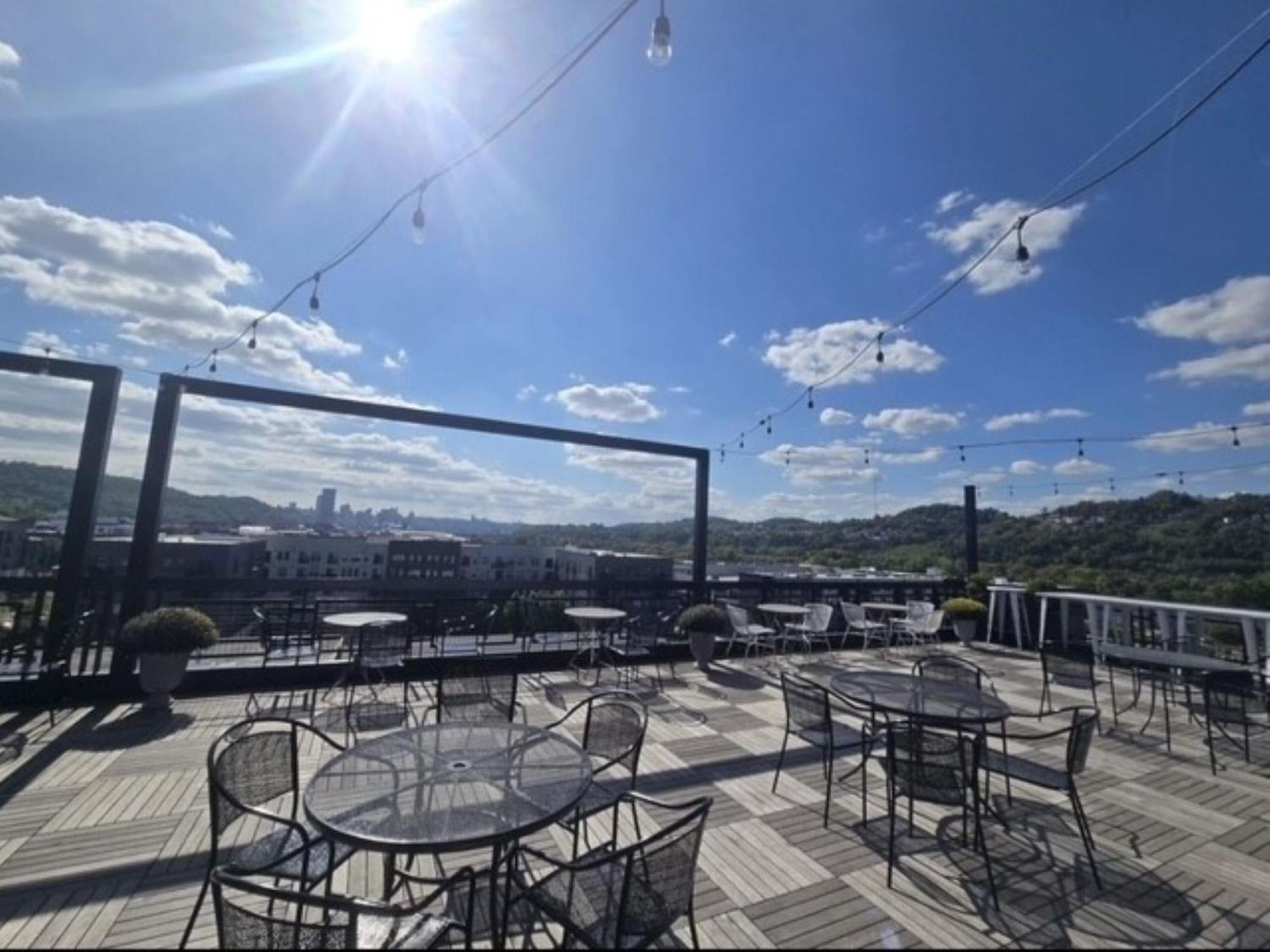 Tryp By Wyndham Pittsburgh/Lawrenceville Εξωτερικό φωτογραφία