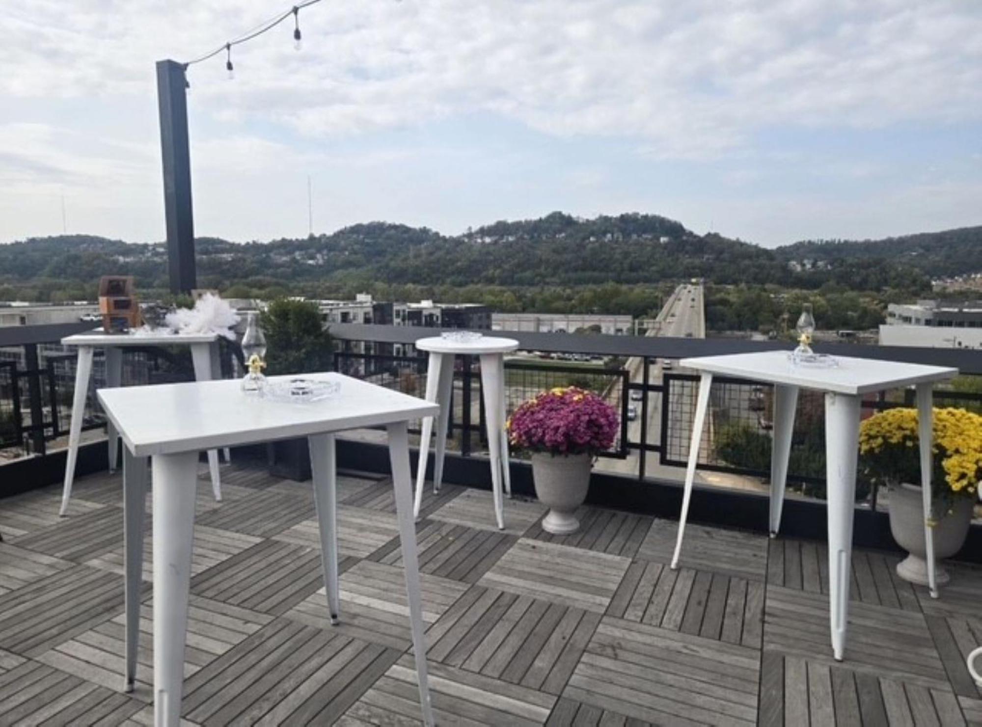 Tryp By Wyndham Pittsburgh/Lawrenceville Εξωτερικό φωτογραφία
